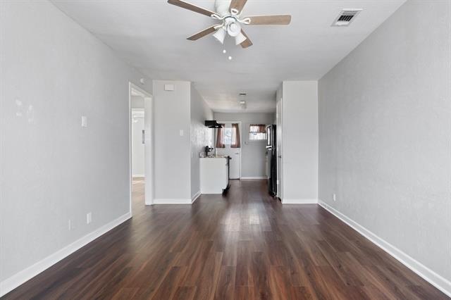 Foto del edificio - 2209 Barbell Ln