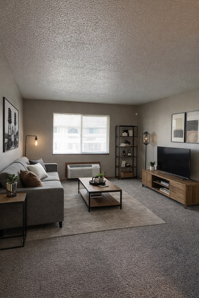 Foto del edificio - Attention Ellensburg: The Perfect Apartment Just Entered the Chat