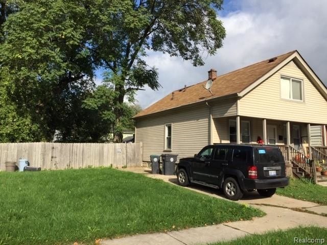 Primary Photo - 17091 Henry St