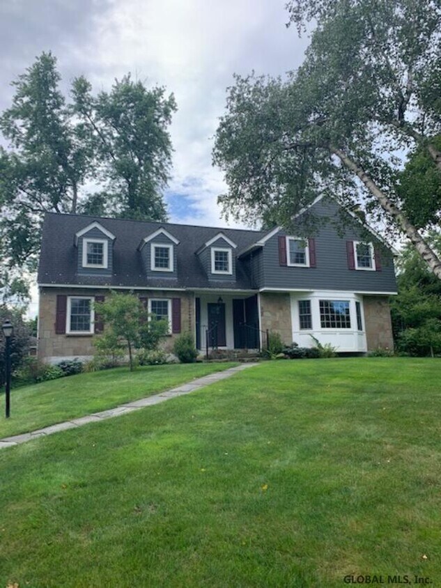 346 Osborne Rd, Albany, NY 12211 House Rental in Albany, NY