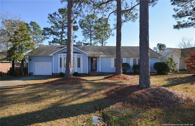 Foto del edificio - 6913 Pine Creek Ct