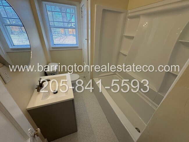 Foto del edificio - 1112 47th St Ensley