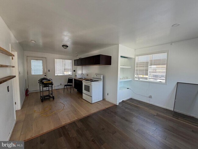 Foto del edificio - 644 Cooper St