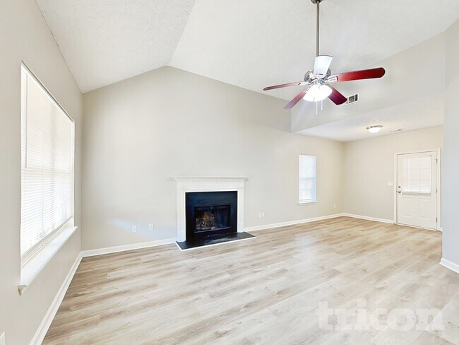 Building Photo - 1221 Brown's Country Ln