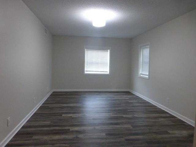 Building Photo - 1207 Chamberlain Dr