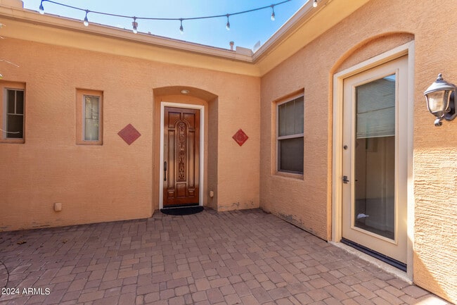 Building Photo - 2668 S Stuart Ave