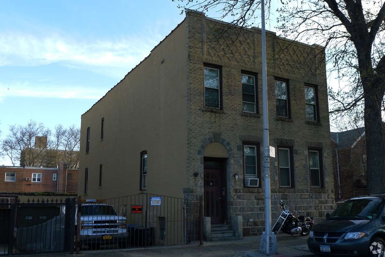 1935 Haviland Ave, Bronx, NY 10472 Apartments in Bronx, NY