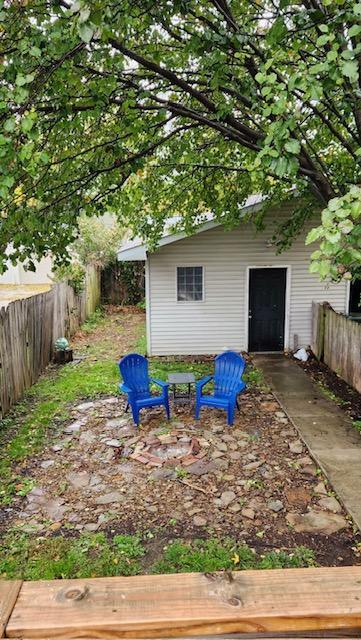 Foto principal - 733 S 18th St