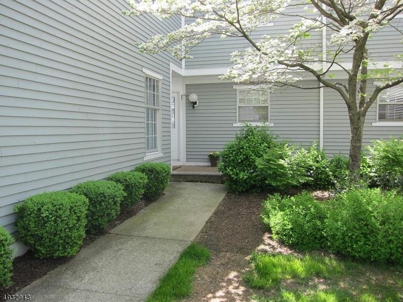 6 Bark Mill Terrace, Montville, NJ 07045 Townhome Rentals in