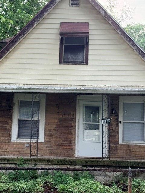 Building Photo - 1408 Roosevelt Ave