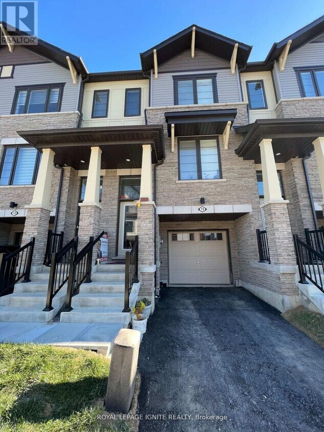 Building Photo - 185-185 Bedrock Dr