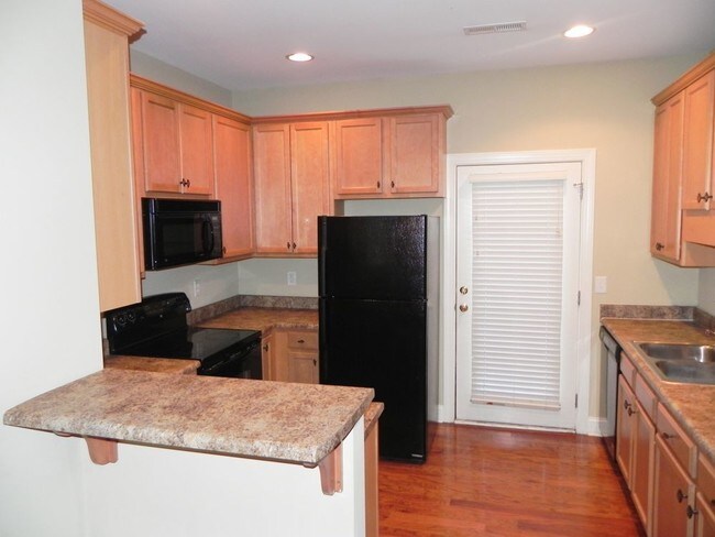 Building Photo - 6303 Grove Estates Ter
