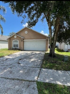 Building Photo - 13032 Odyssey Lake Way
