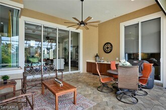 Building Photo - 14501 Carino Terrace