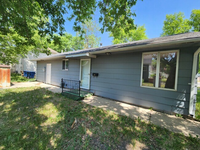 Foto del edificio - 2 bed 1 bath House