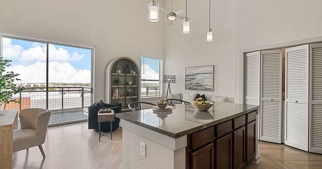 Photo - Stylish Comfort + 1 Month FREE! Apartment