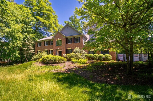 Building Photo - 16 Cliffview Ct