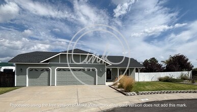 Building Photo - 1284 Kyndal Way