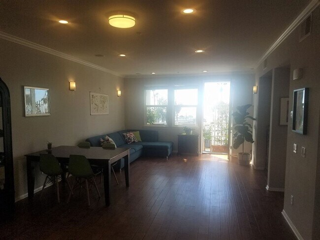Building Photo - View of Mission bay!!