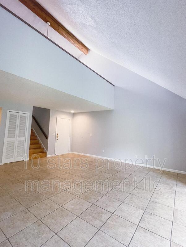 Foto del edificio - 5143 Puritan Cir