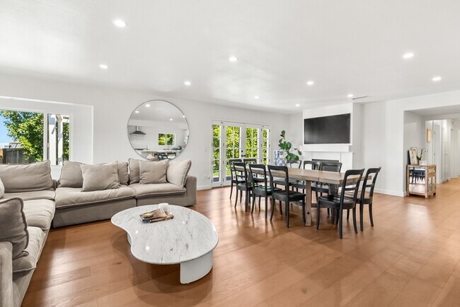Foto del edificio - 2691 Palomino Cir