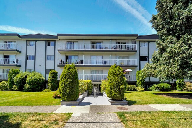 Photo du bâtiment - 1928 Lee Avenue