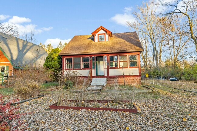 Foto del edificio - 906 Harrow Rd