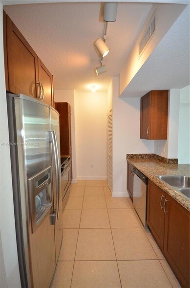 Foto del edificio - 400 N Federal Hwy