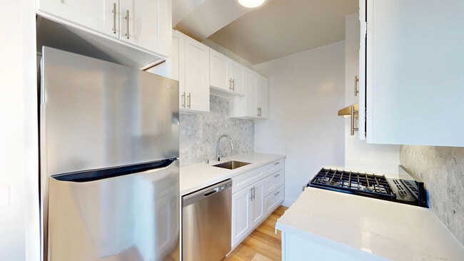 Foto del edificio - 3270 21st St