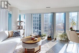 Building Photo - 60 Shuter St