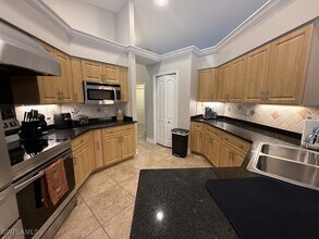 Building Photo - 2276 Heritage Greens Dr