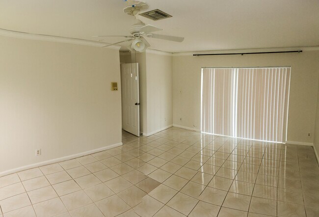 Foto del edificio - 11550 Sundance Ln
