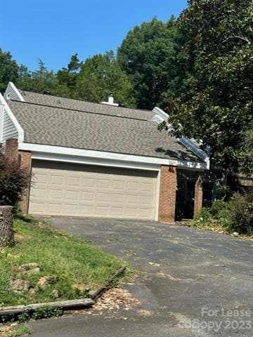 Primary Photo - 4033 Woodfox Dr
