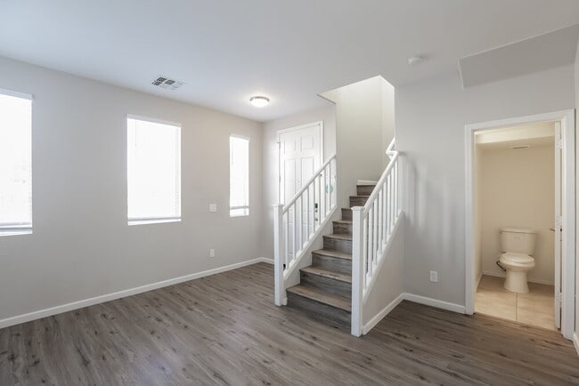 Building Photo - 5211 Burton Dr