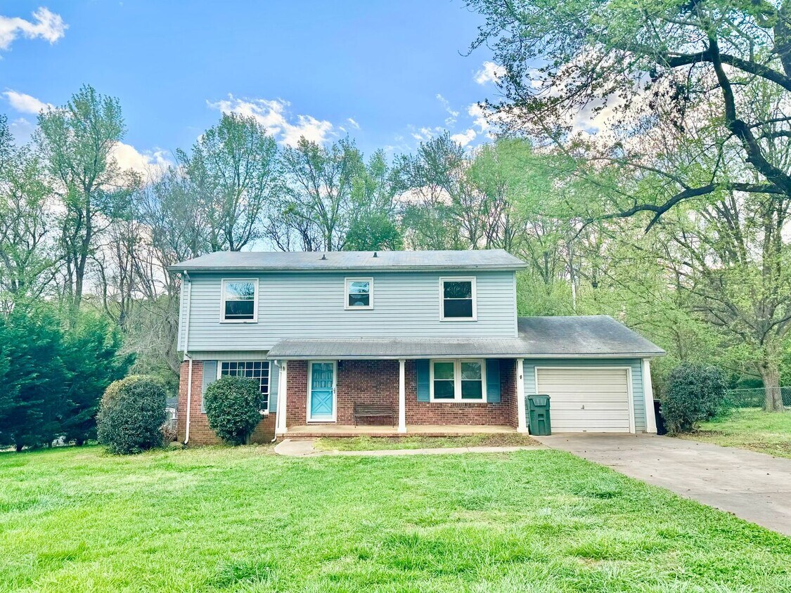Foto principal - 529 Rabun Cir