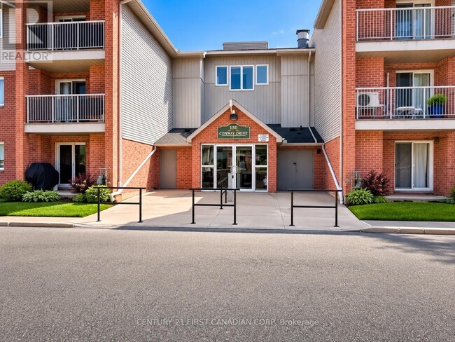 Building Photo - 130 Conway Dr