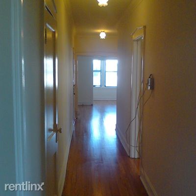 Building Photo - 405 S Kenilworth Ave