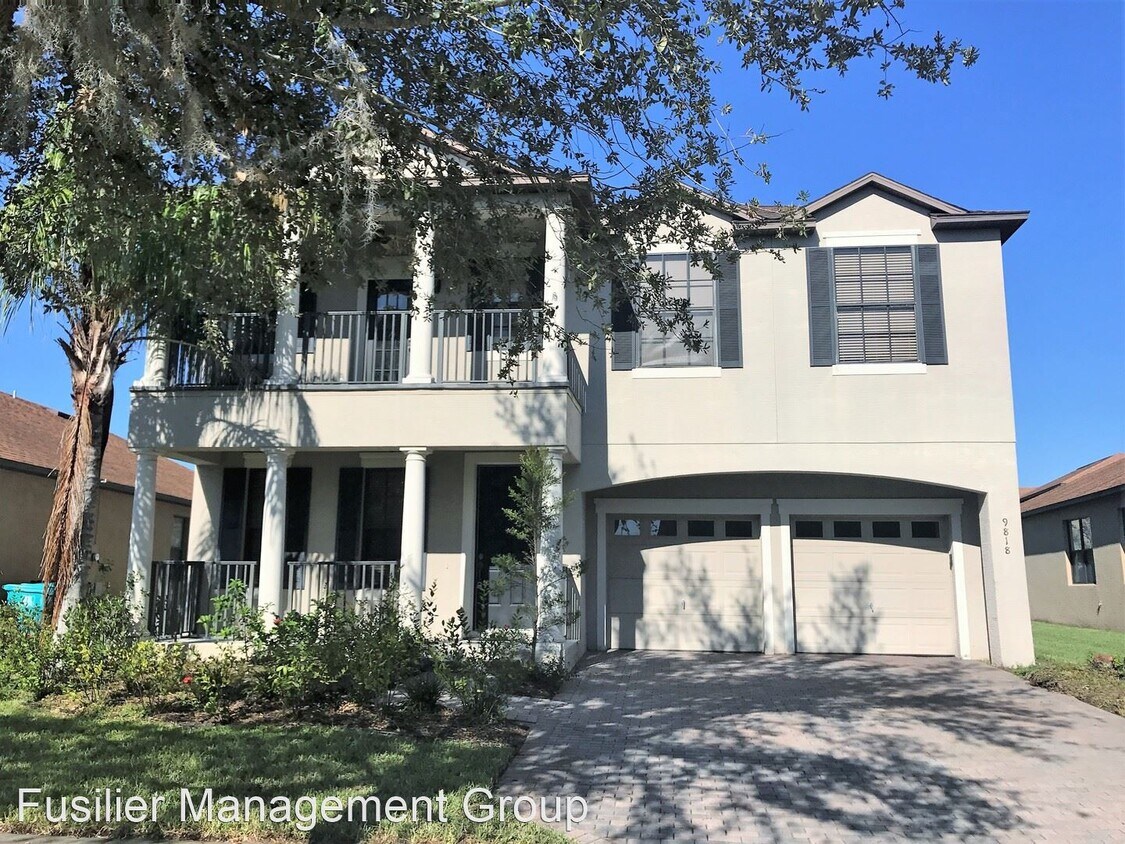9818 Lake District Ln, Orlando, FL 32832