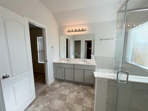 Building Photo - 3210 Aster Mdw Wy