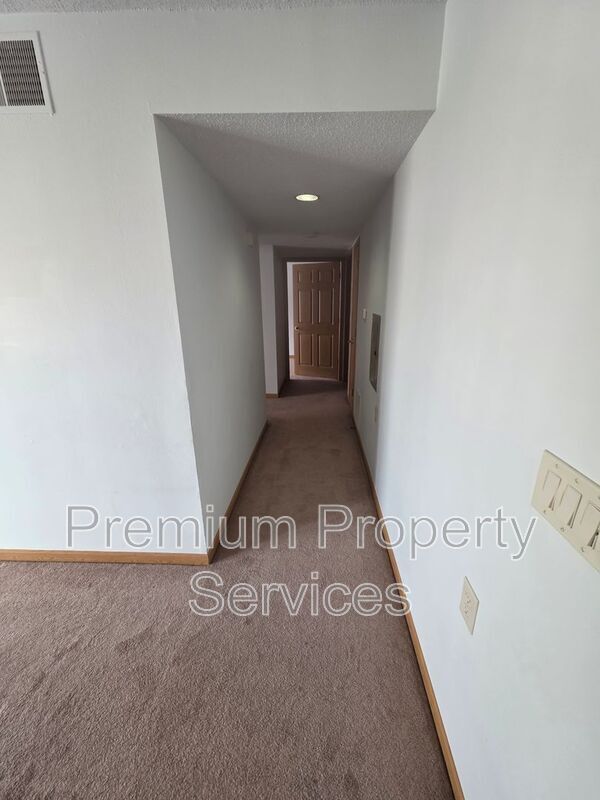 Foto del edificio - 435 Willis Ave