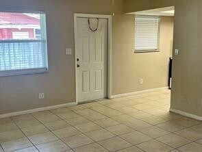 Building Photo - 1851 SW 25th St