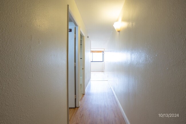 Foto del edificio - WAIKIKI LIFESTYLE 1BR/1BA/1PKG UNIT IN THE...