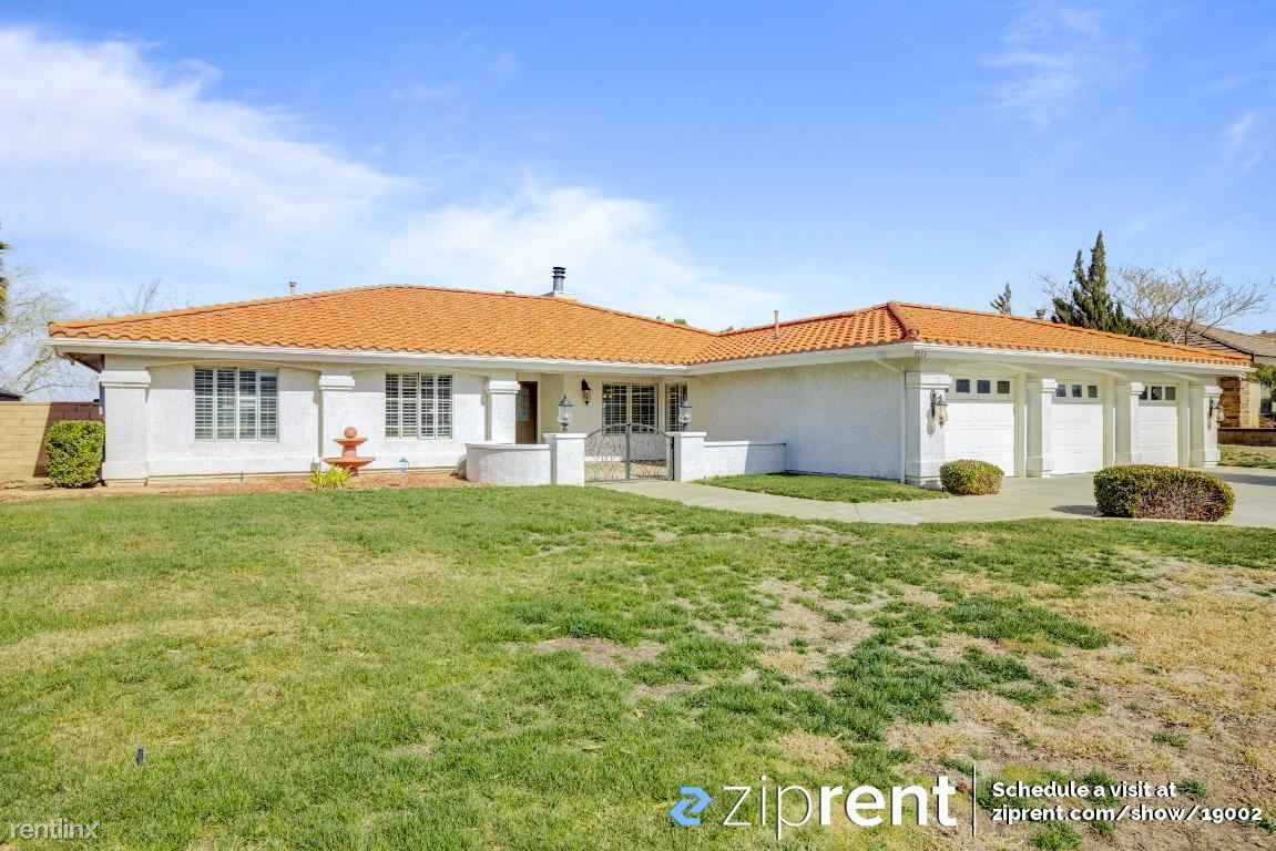 6533 Hickory St, Palmdale, CA 93551 House Rental in Palmdale, CA