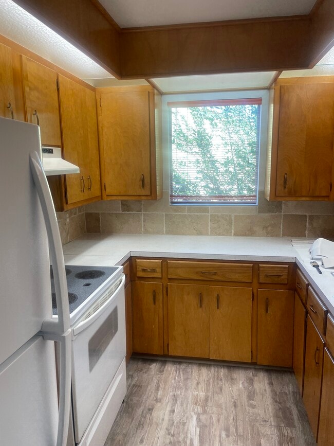 Building Photo - 9407 W 64th Way