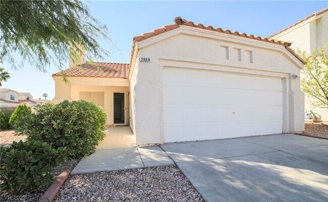 Building Photo - 3869 Birchview Ct