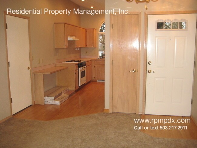 Building Photo - 14301 SW Fanno Creek Ct