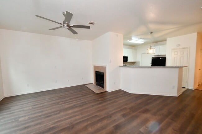 Building Photo - 13070 Lawsons Creek Ln