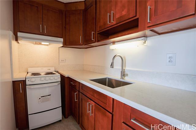 Building Photo - 2637 Kuilei St