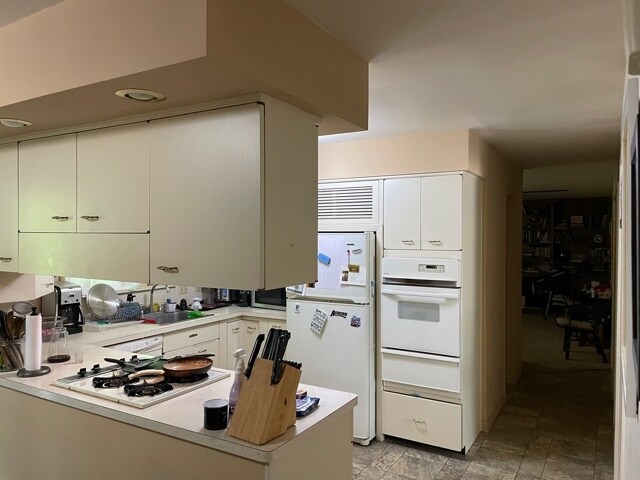 Foto del edificio - 1555 Rosemary Ln