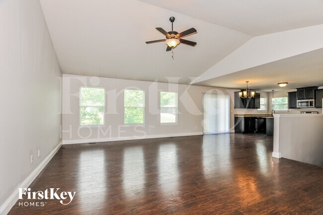 Foto del edificio - 1811 Barclay Trail Dr